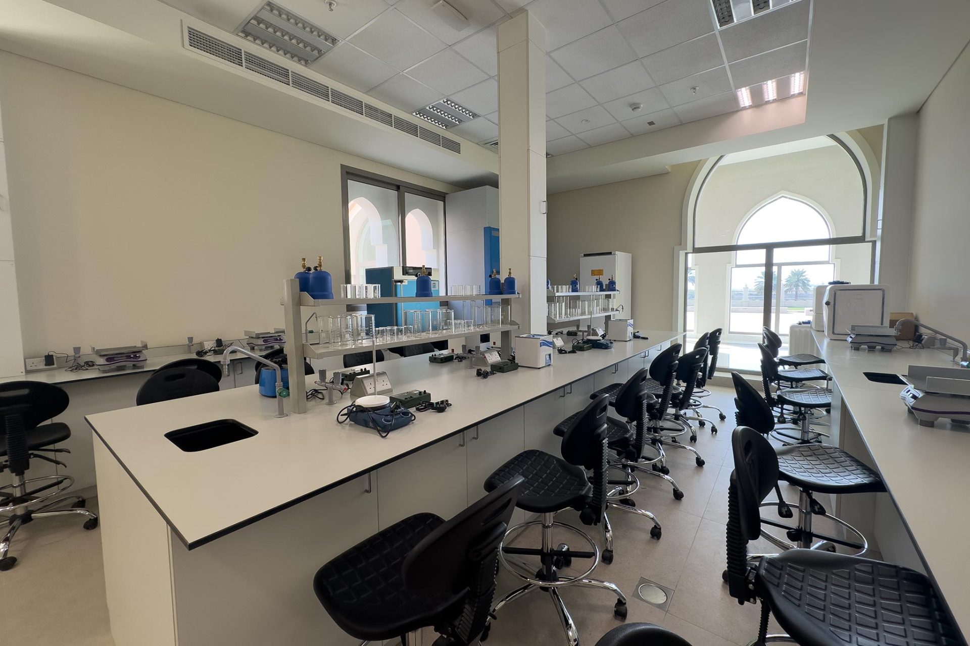 chem-lab-kalba2