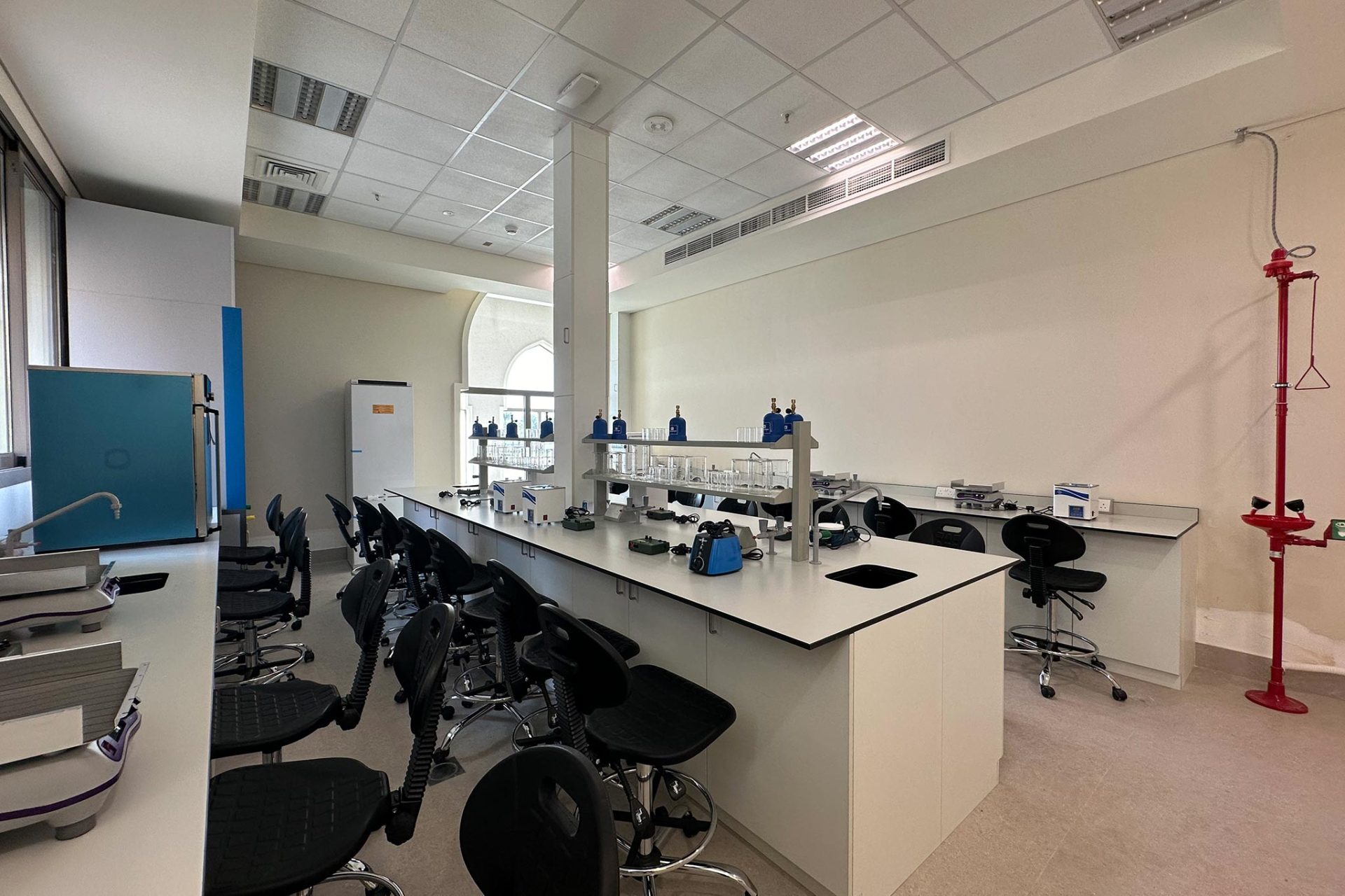 chem-lab-kalba3