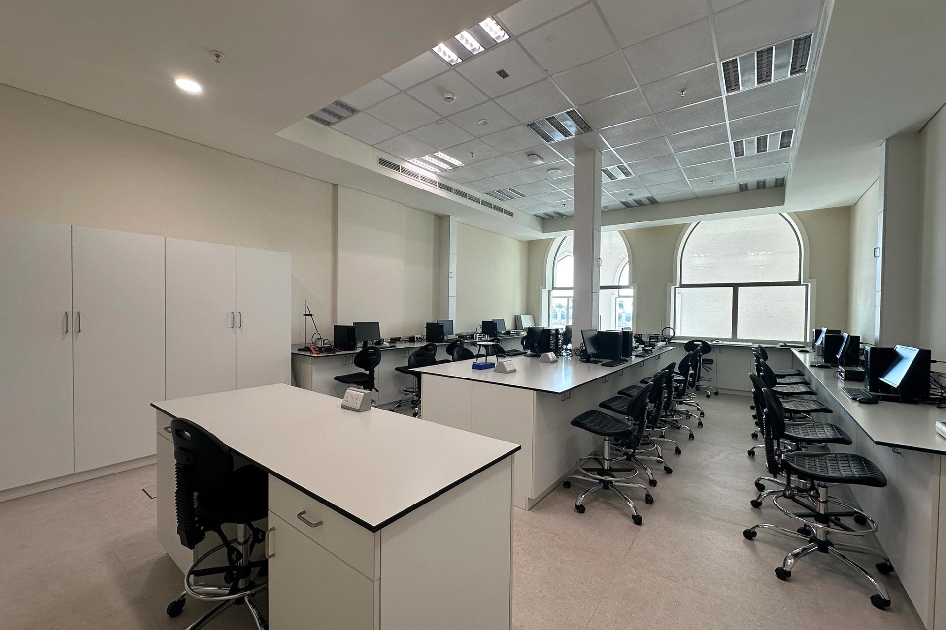 phy-lab-kalba1